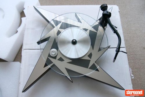 Pro-Ject Metallica Turntable