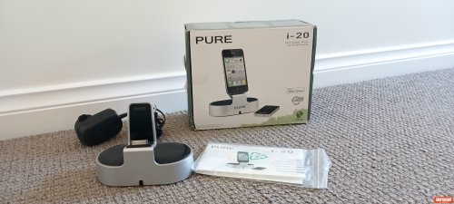 PureAudio i-20 iPod Dock Digital Analog Converter (DAC)