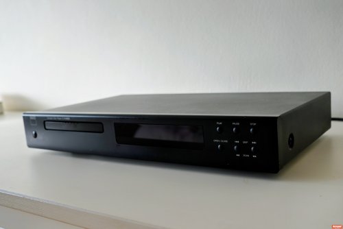 NAD Electronics C 516BEE CD Player
