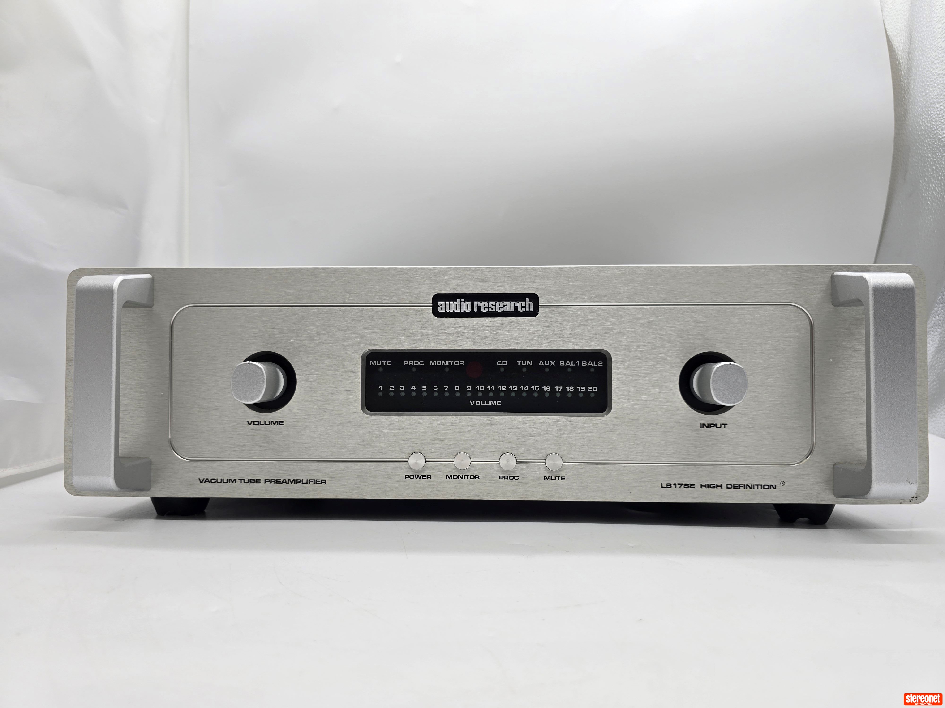 Audio Research LS17 SE Pre Amplifier