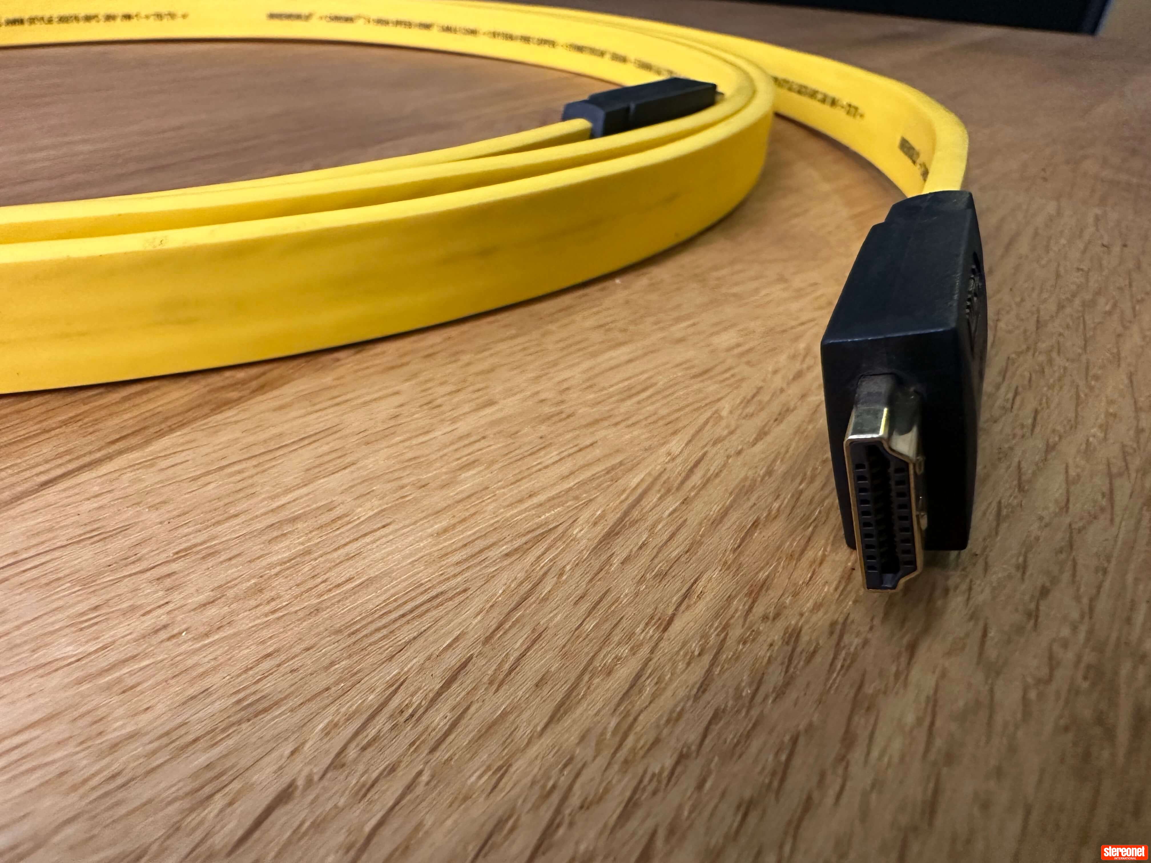 映像用ケーブル WIREWORLD Chroma 7 HDMI Cable 3m Amazon | WireWorld Chroma 7 HDMIオーディオ/ビデオ4 K