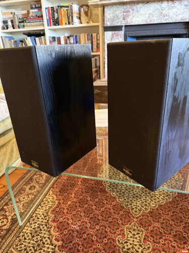 Orpheus Metaphor Studio Monitors - Bookshelf & Small Monitors - StereoNET