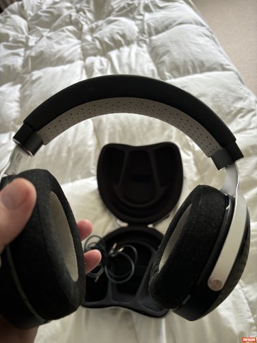 Focal Elegia Headphones - Over/On Ear