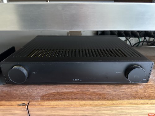Arcam Radia A25 Integrated Amplifier (Hybrid)