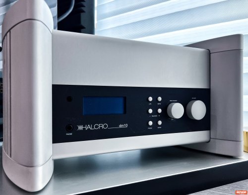 Halcro DM10 Pre Amplifier