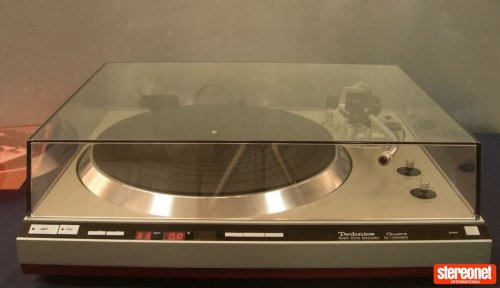 Technics SL-1300 mk2 Turntable