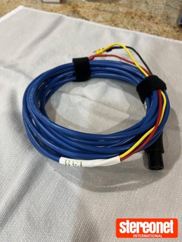 REL Acoustics Bassline Blue Subwoofer Cable