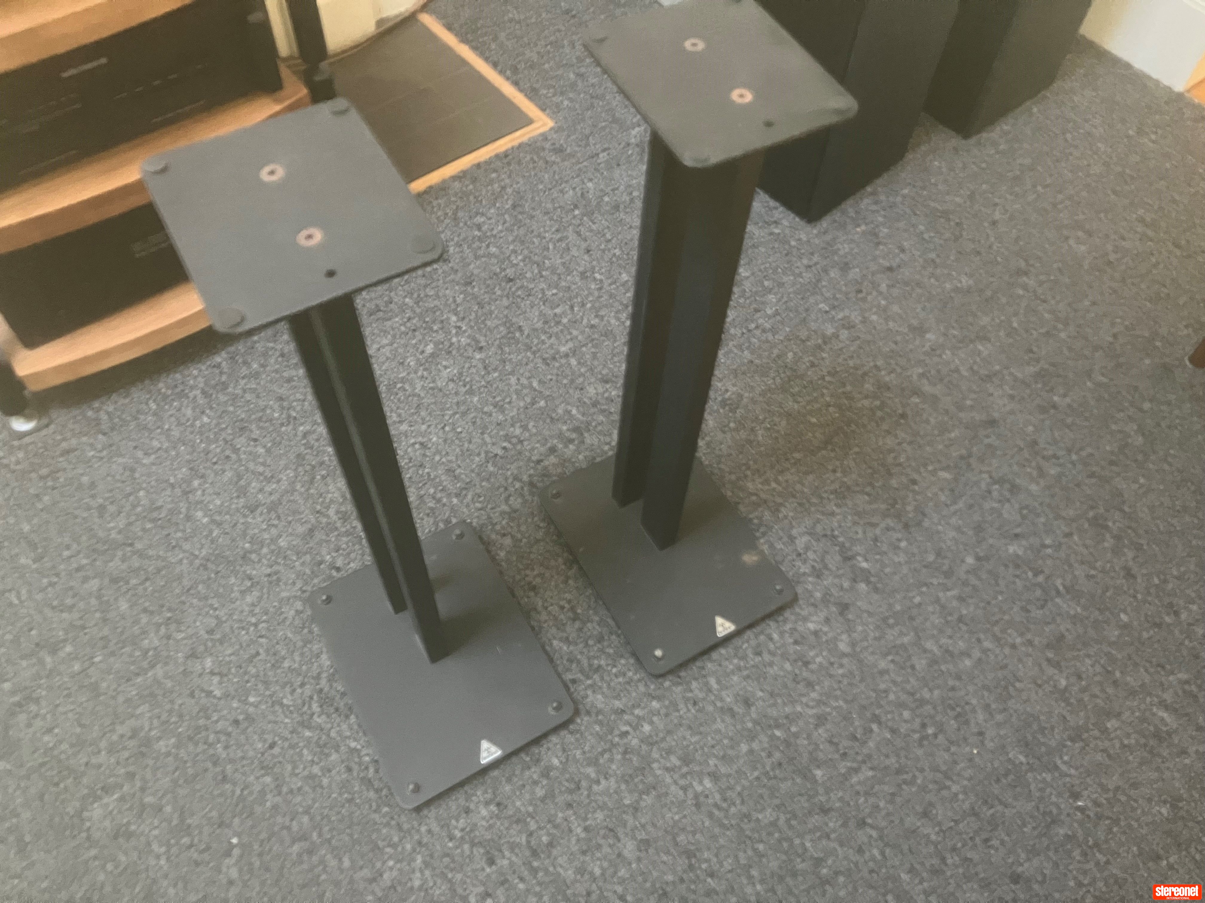 Lovan Affiniti Speaker Stands