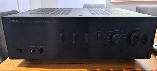 Yamaha AS-501 Integrated Amplifier (Solid State)