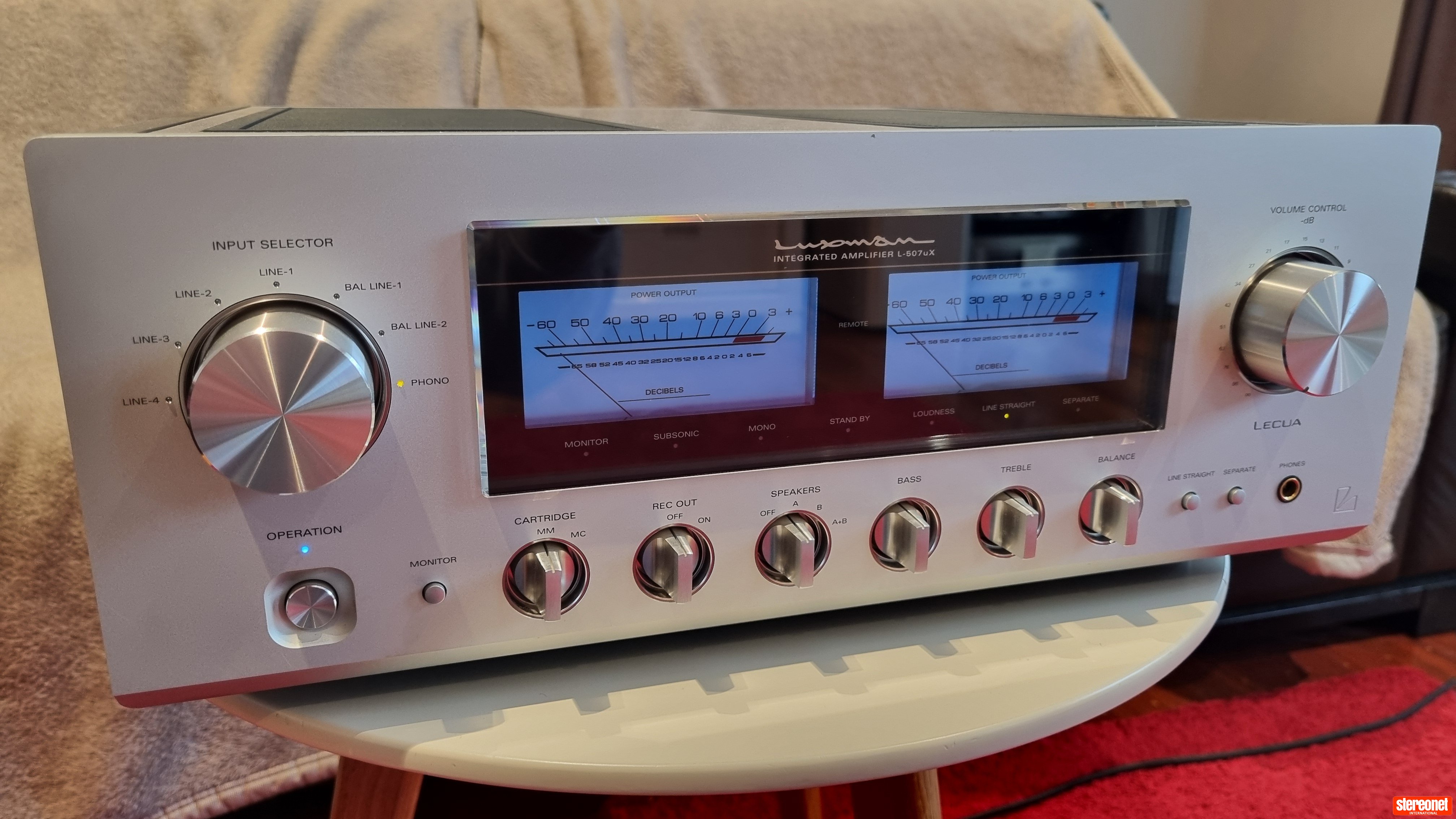 Luxman L-507uX Integrated Amplifier (Solid State)