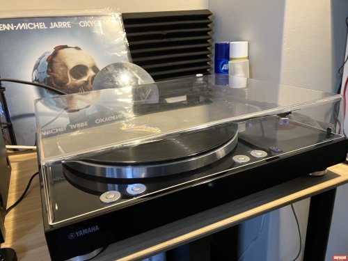 Yamaha MusicCast VINYL 500 Turntable and Tonearm Package