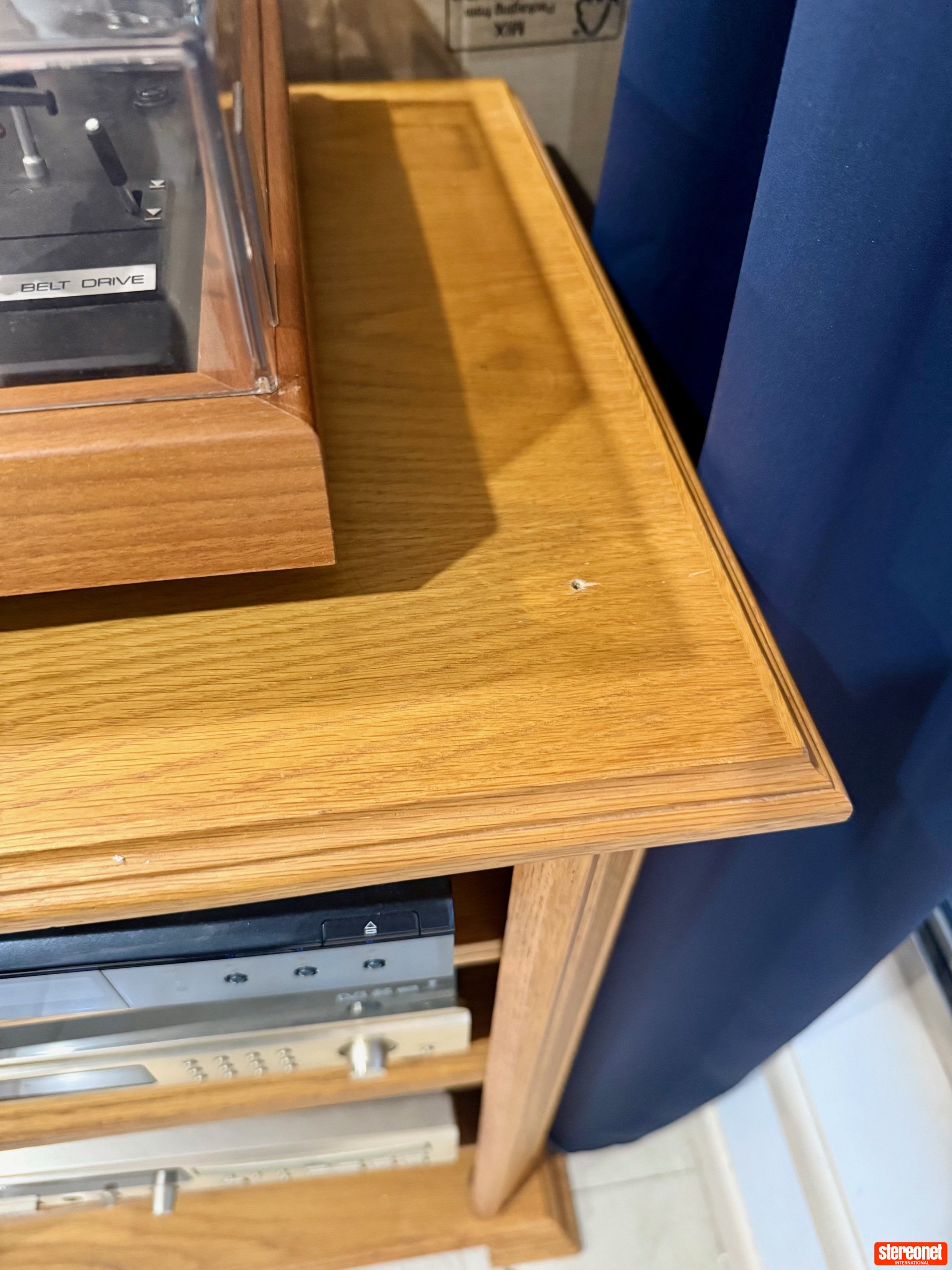 Oak Rack Audiorack American Oak Rack - Racks & Cabinets - StereoNET