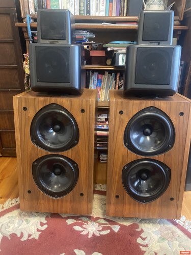 KEF 105.4 Floorstanding Loudspeakers