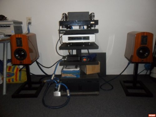 Alta Audio Alyssa Standmount Loudspeakers