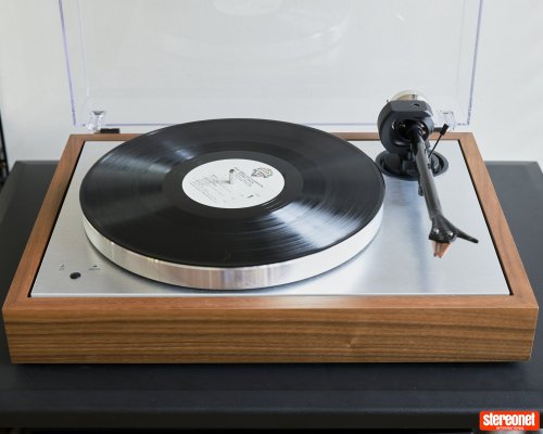 Pro-Ject PRO-JECT THE CLASSIC EVO Turntable