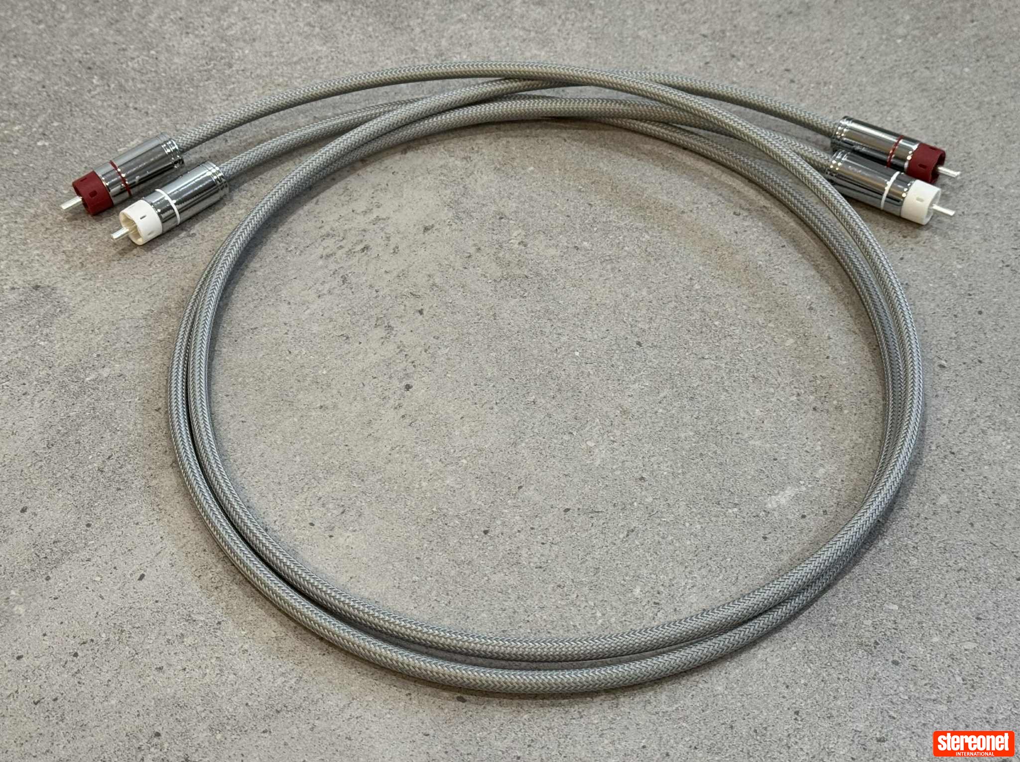 Comm1 Custom Cable Custom solid core silver Interconnect Cables (RCA) - Interconnects ...