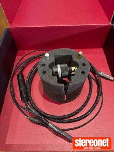 Synergistic Research Galileo SX - 2M Digital Interconnect