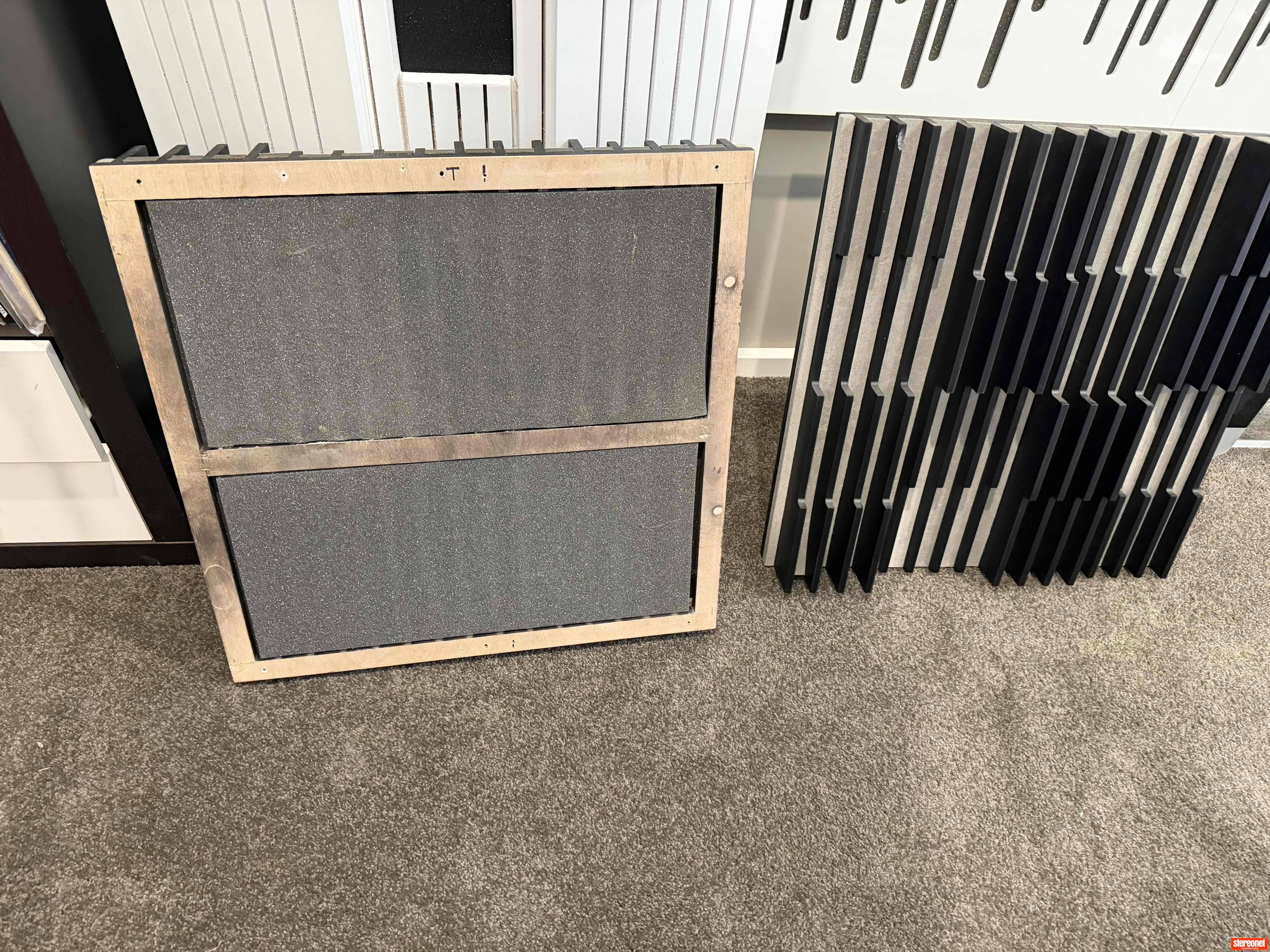 Artnovion Atlantis Flow | Hybrid Absorber-Diffuser Acoustic Panels ...