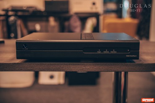 PS Audio Stellar PowerPlant 3 Power Conditioner