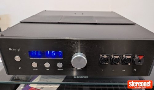 Audio-GD HE9 Headphone Amplifier