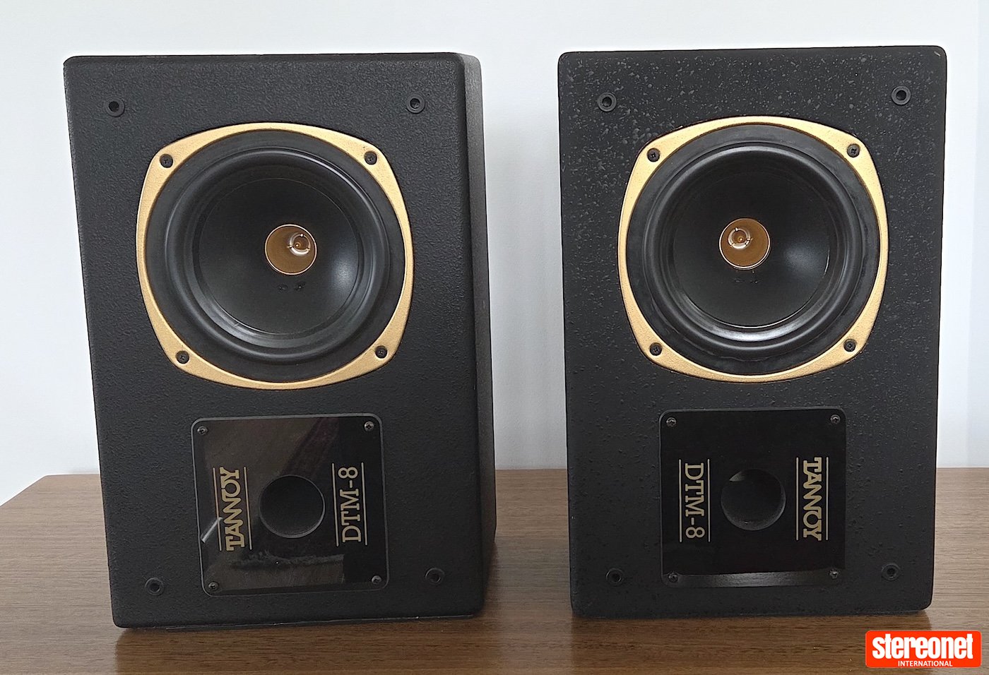 Tannoy DTM-8 Studio Monitors - Bookshelf & Small Monitors - StereoNET
