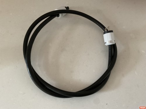 Oyaide Tunami GPR X V2 Power Cable