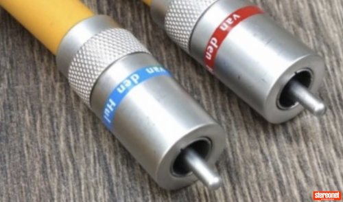 Van Den Hul The Mountain Interconnect Cables (RCA)