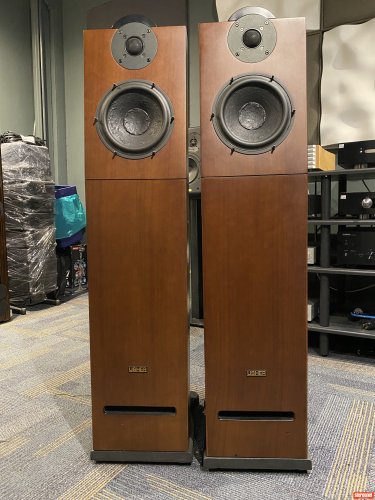 Usher N-6311 (Display Unit) Floorstanding Loudspeakers