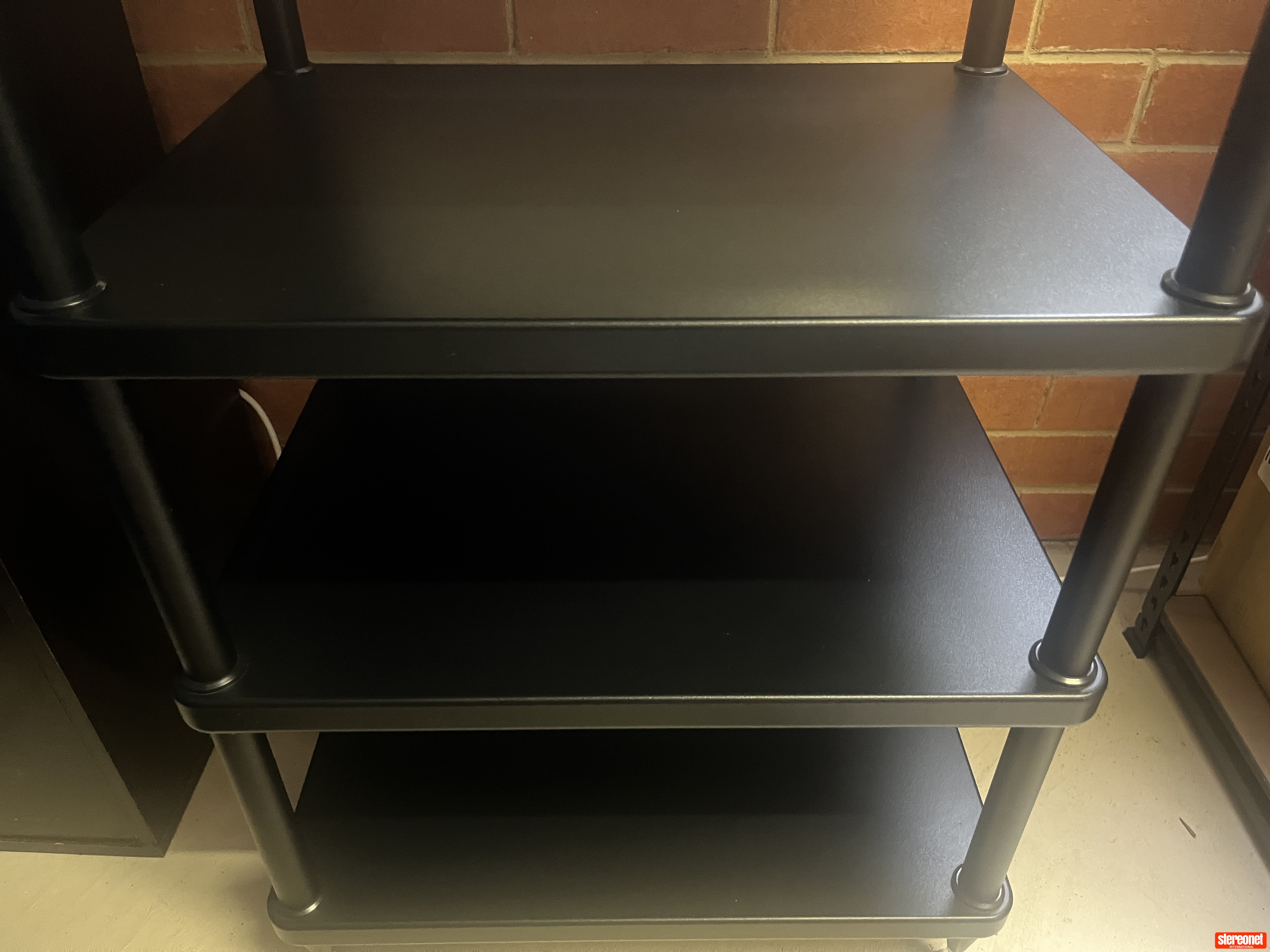 Metal Av Racks Solidsteel S3-4 AV Rack / Cabinet - Racks & Cabinets - StereoNET