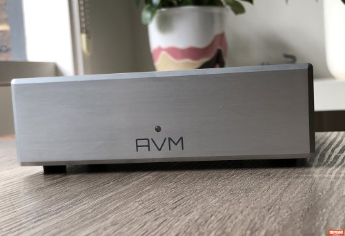AVM P 1.2 Phono Preamplifier