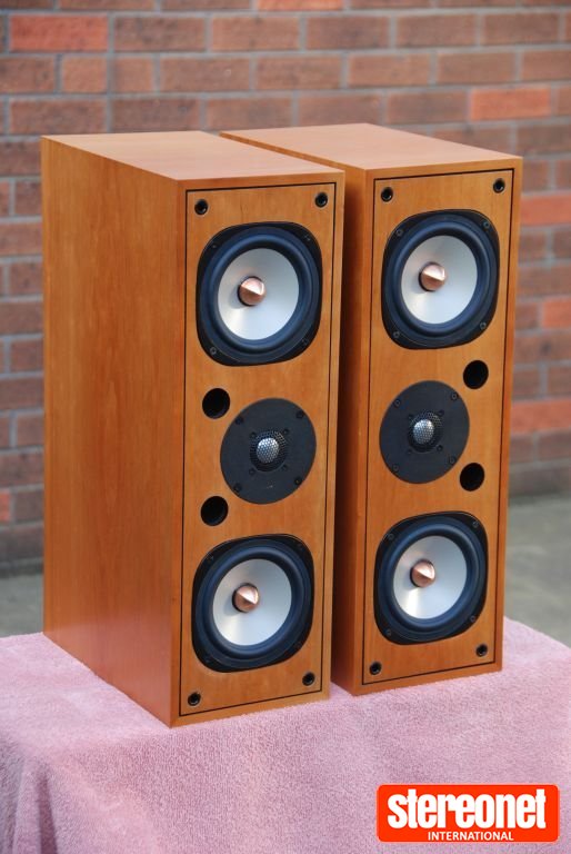 SEAS Froy Mk1 variant Standmount Loudspeakers