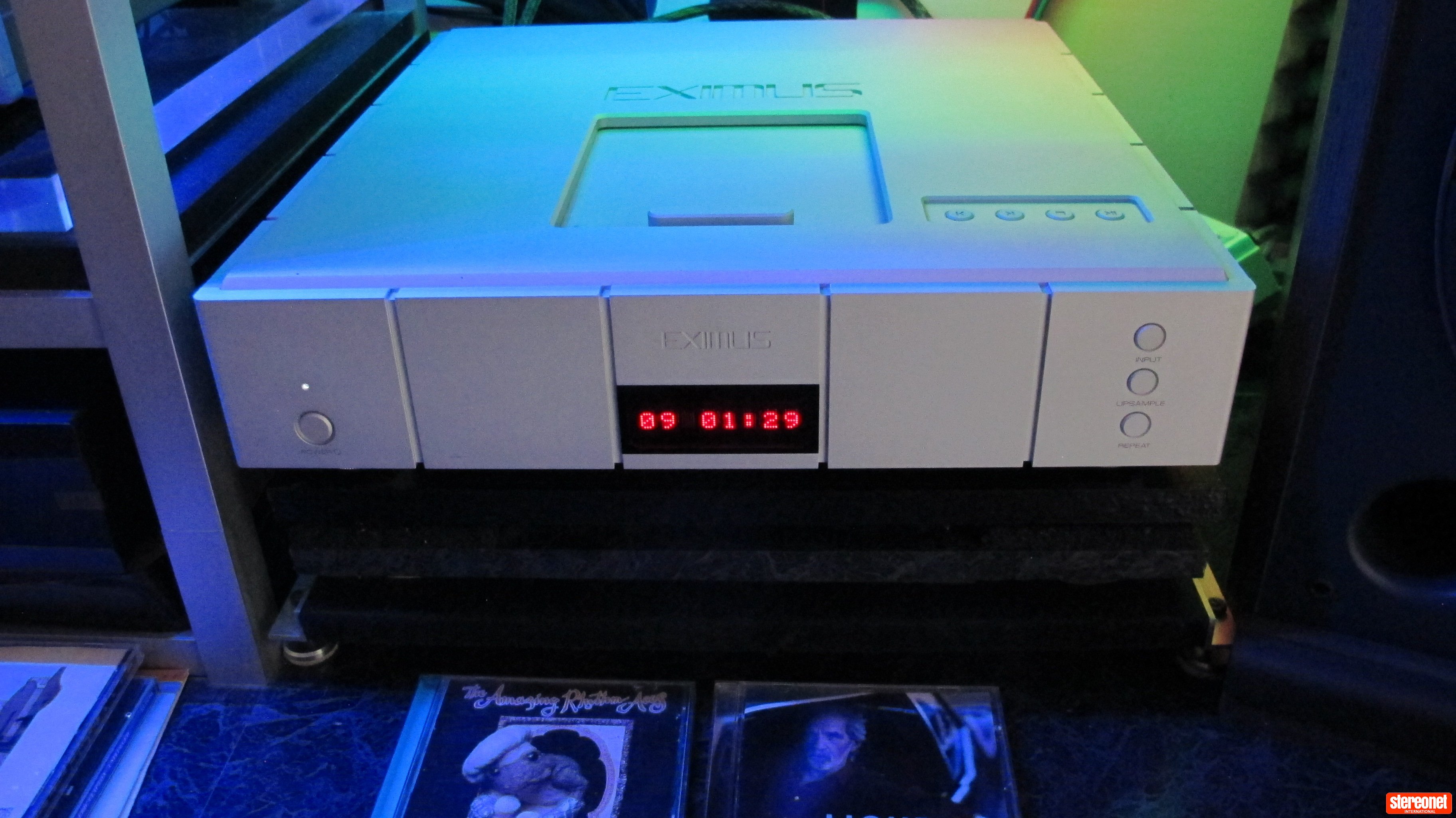 April Music Eximus CD5 CD Player