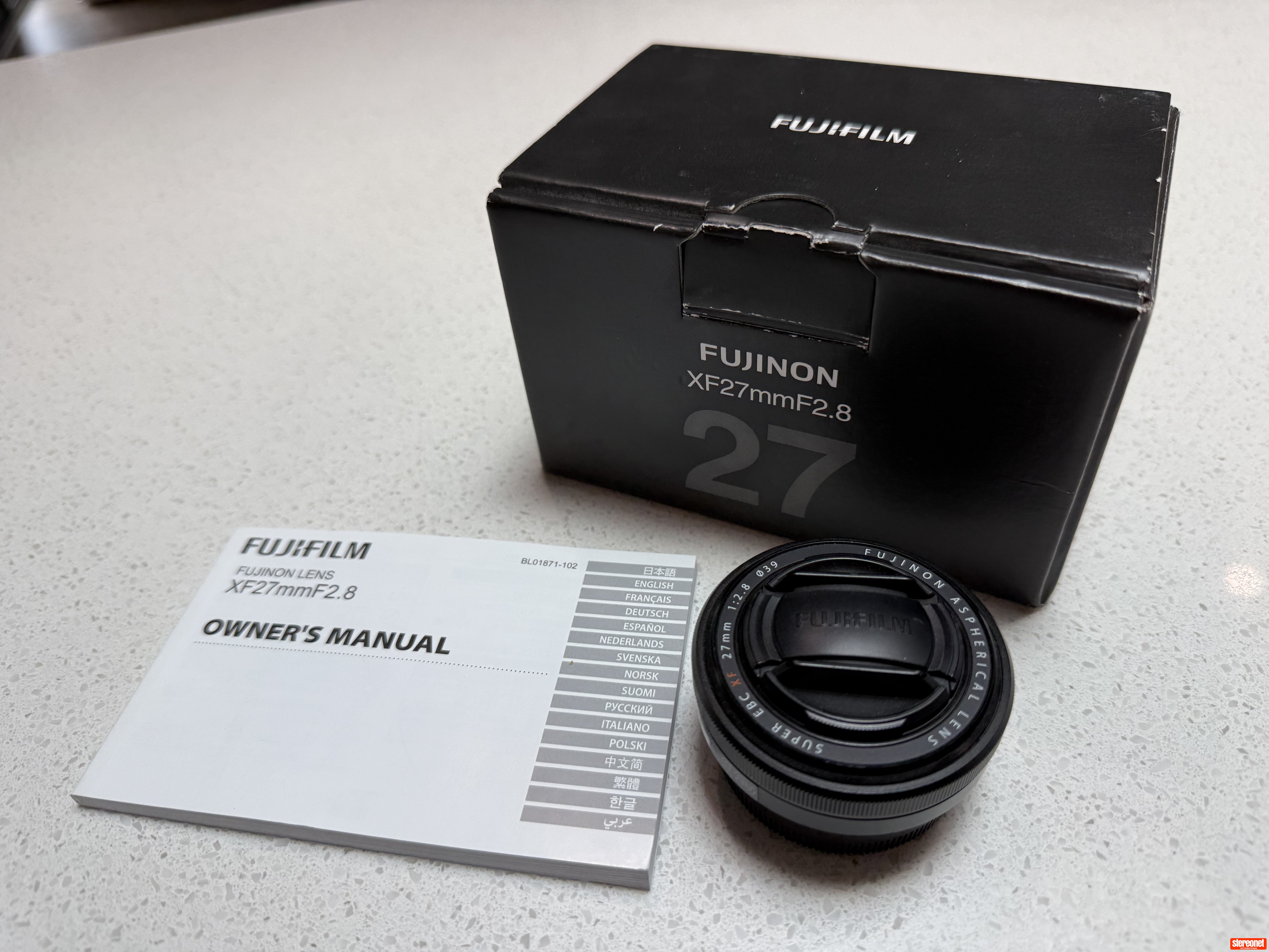 Fujifilm XF 27mm F2.8 - Black Lens