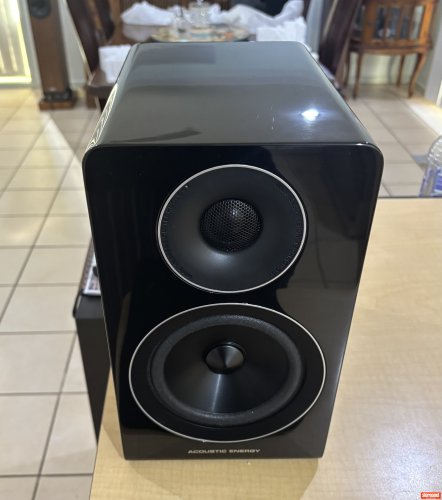 Acoustic Energy AE300 Bookshelf Loudspeakers