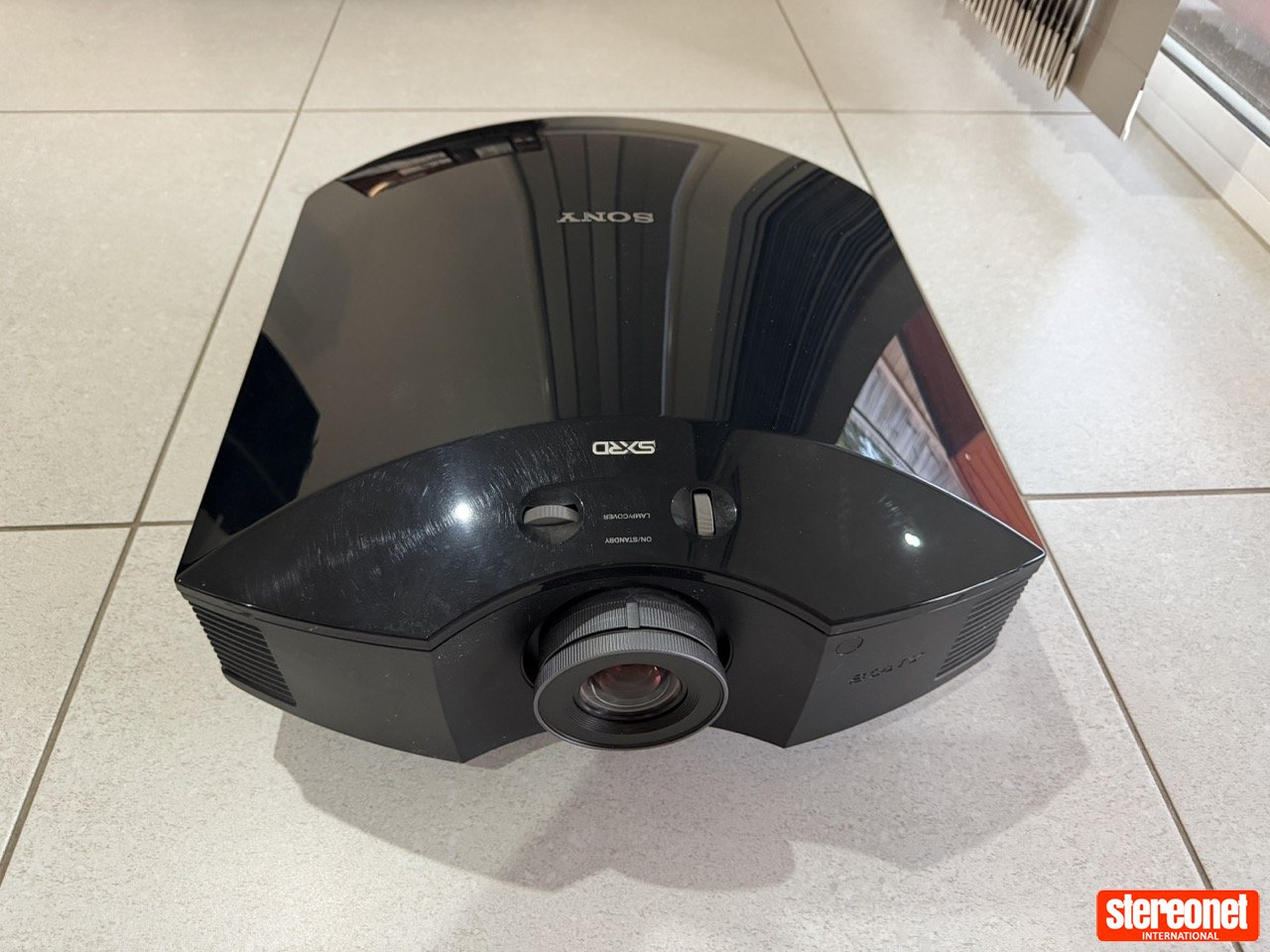 Sony VPL-HW40ES Projector