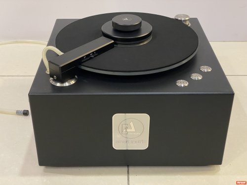 Clearaudio Smart Matrix Silent Record Cleaning Machine (RCM)