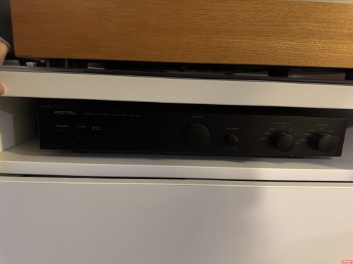 Rotel RC-995 Pre Amplifier