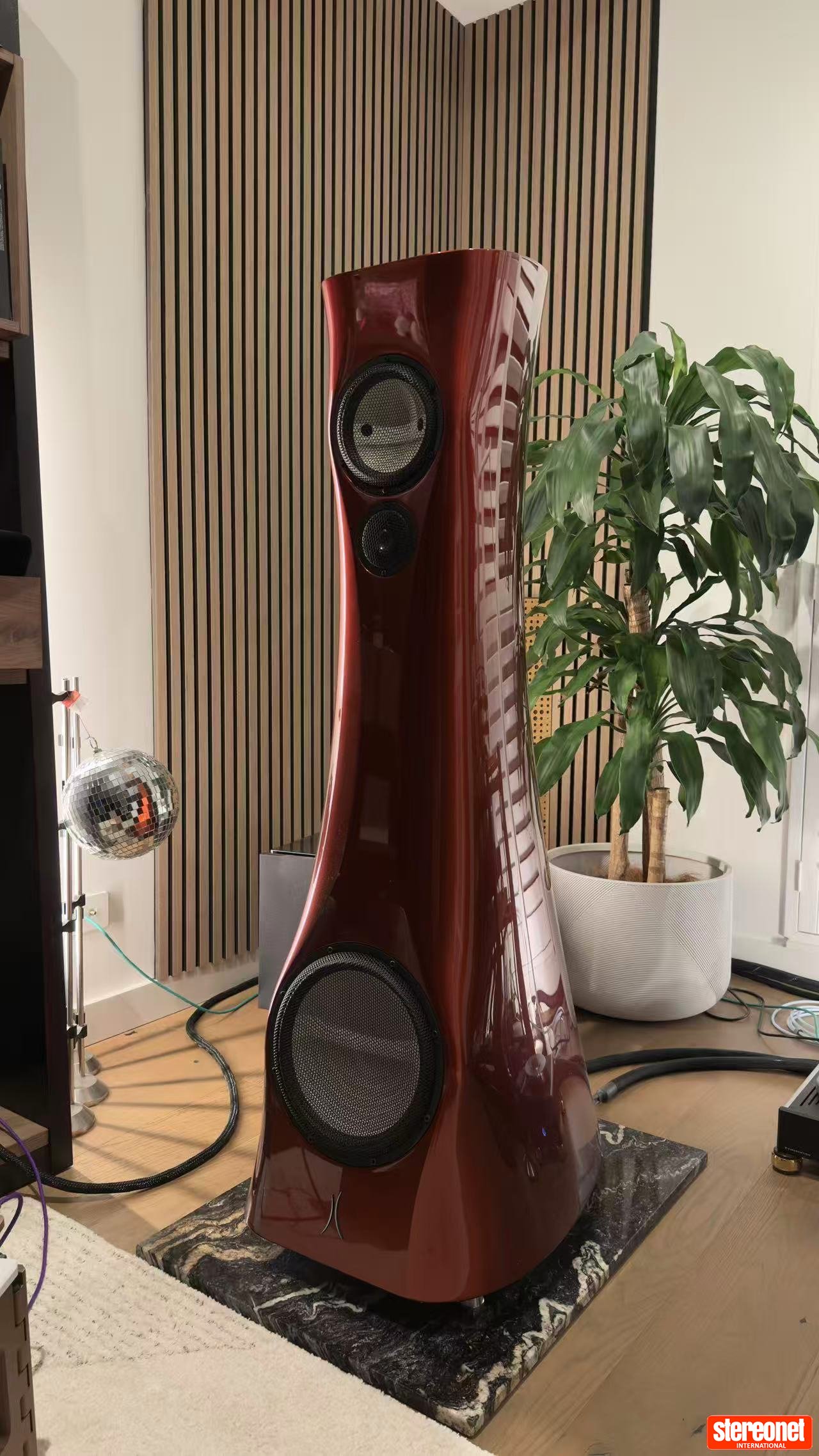 Estelon XA Diamond Floorstanding Loudspeakers