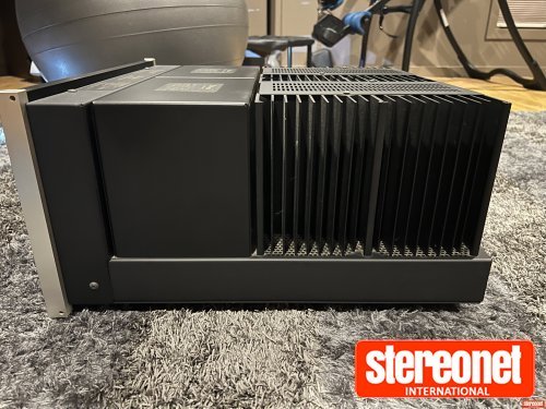 McIntosh mc205 5 Channel Amplifier - Power Amplifiers - StereoNET