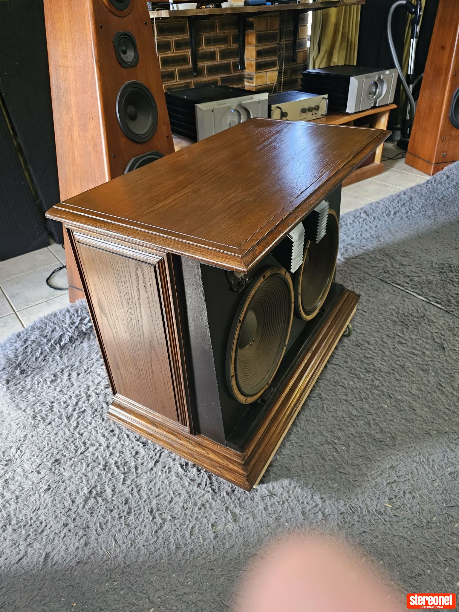 JBL C60 Sovereign Floorstanding Loudspeakers
