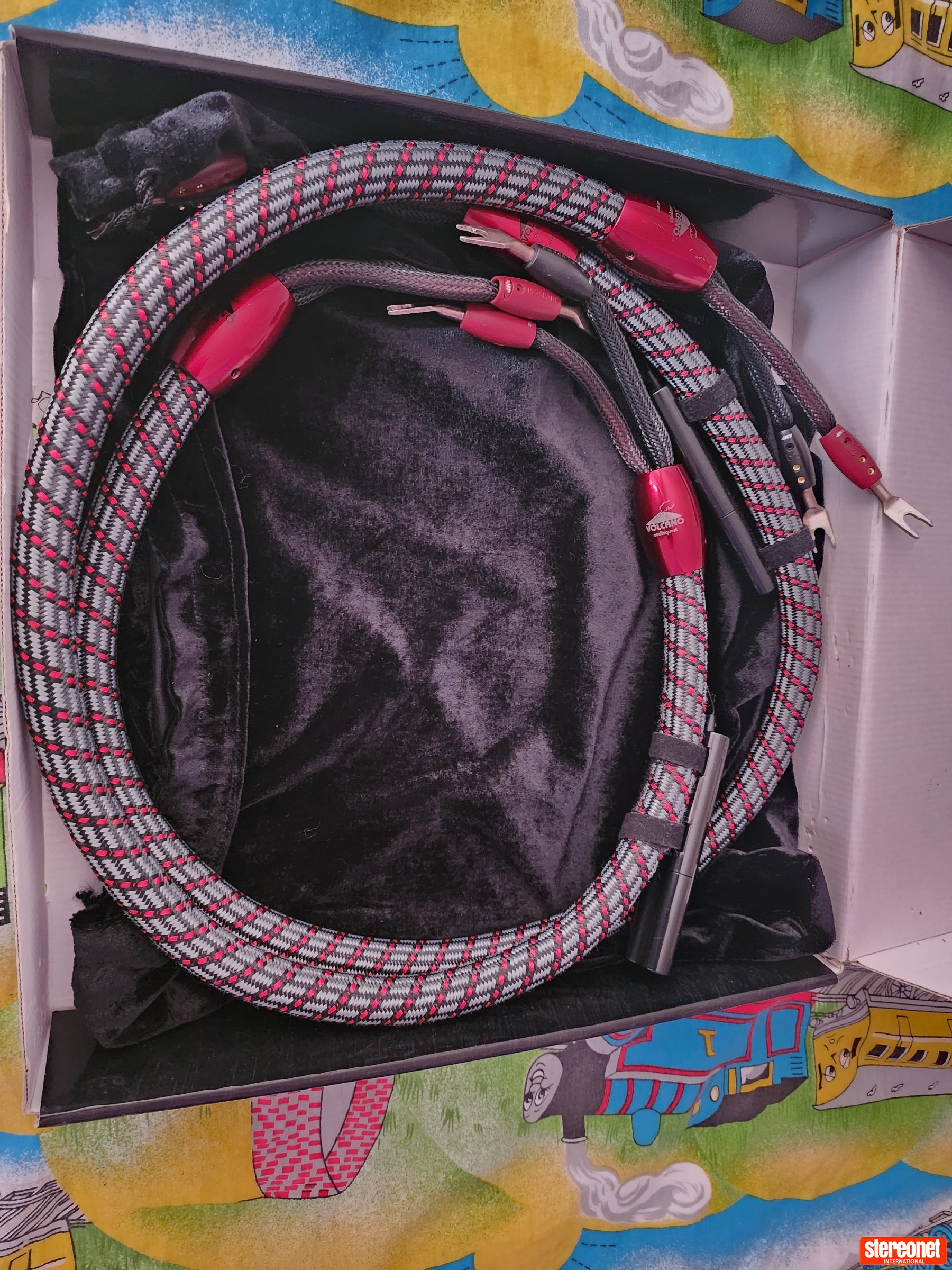 AudioQuest Volcano Speaker Cables