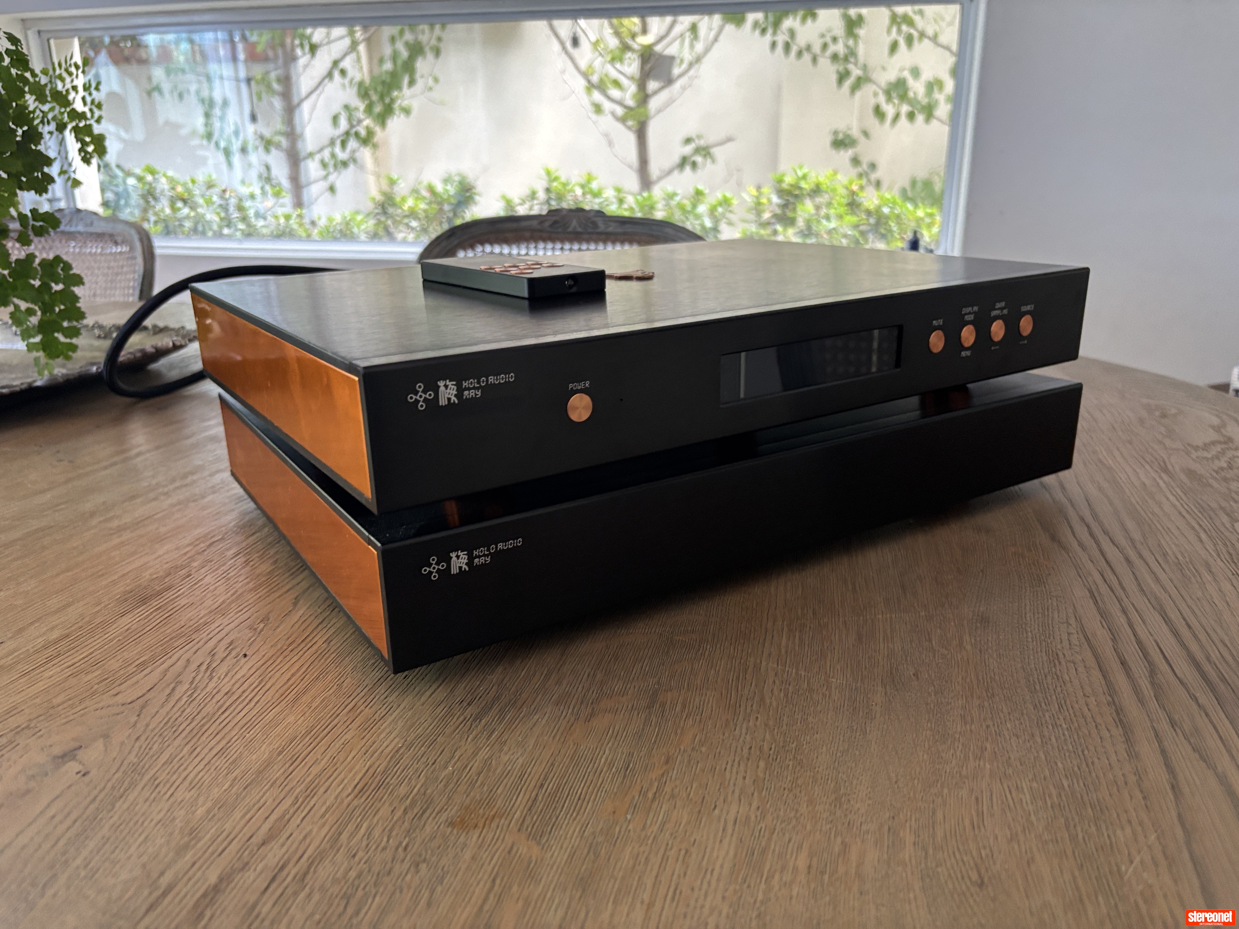 Holo Audio May KTE kitsune Edition Digital Analog Converter (DAC)