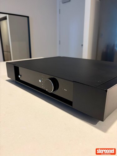 Rega Elex R Integrated Amplifier (Solid State)