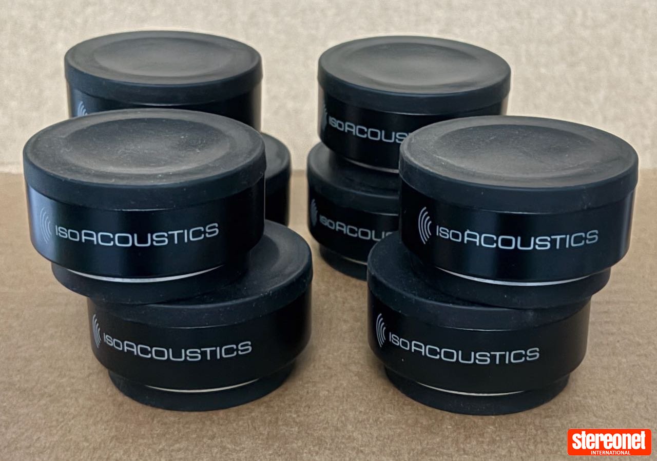 IsoAcoustics Iso-Puck Isolation Footers