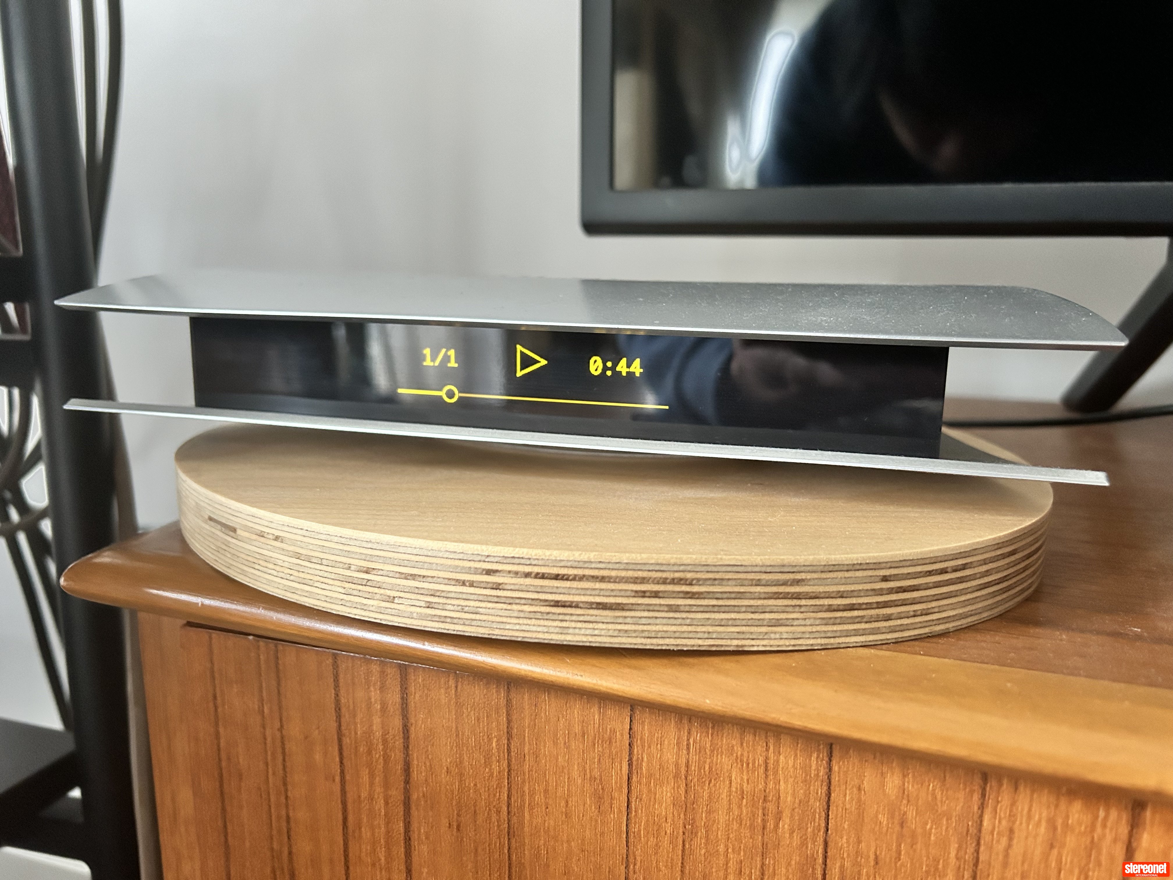 AURALiC Aries femto with Sbooster PSU mk2 Streamer Streamer (Music)