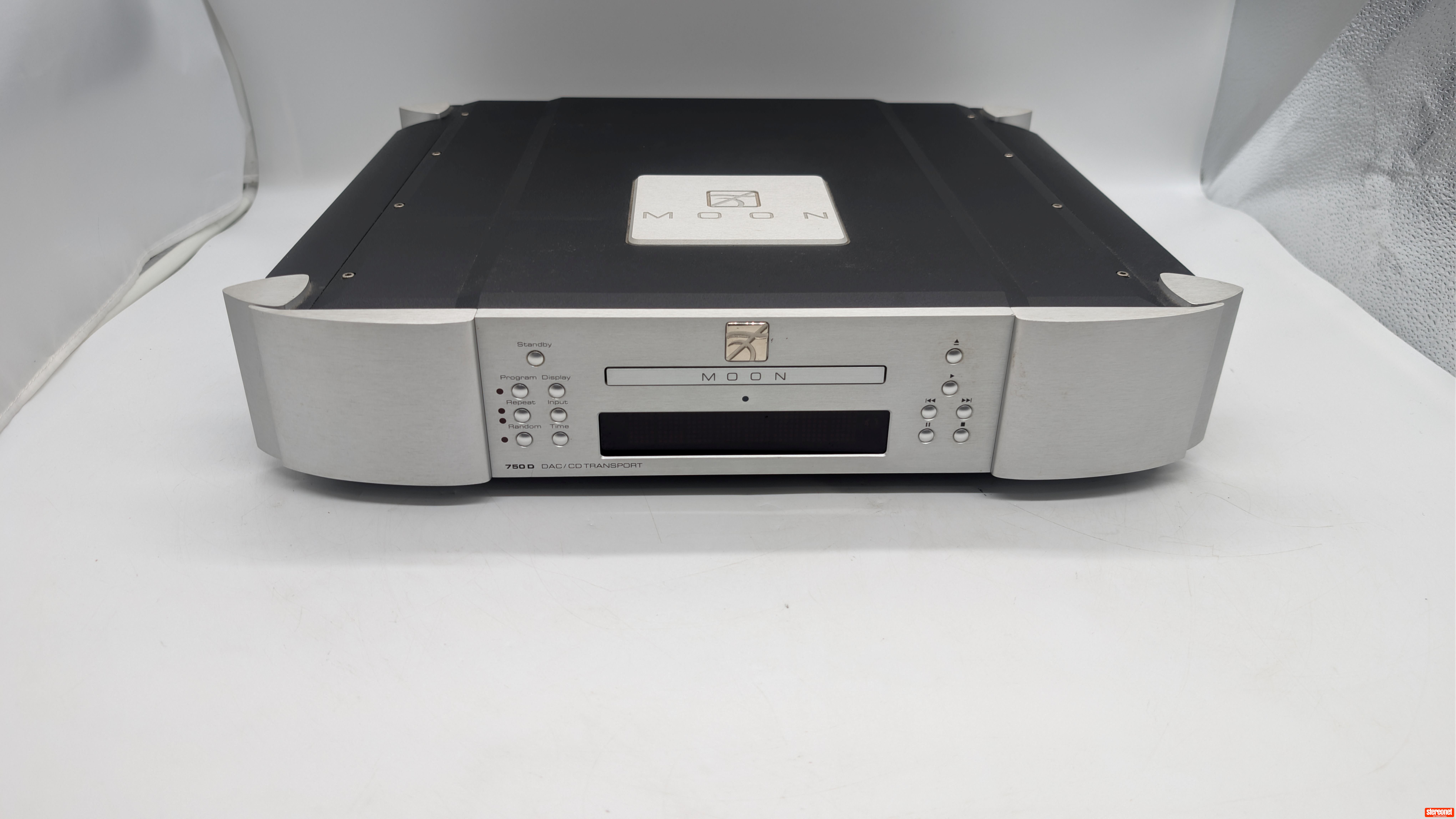 Moon Audio Moon 750D Digital Analog Converter (DAC)