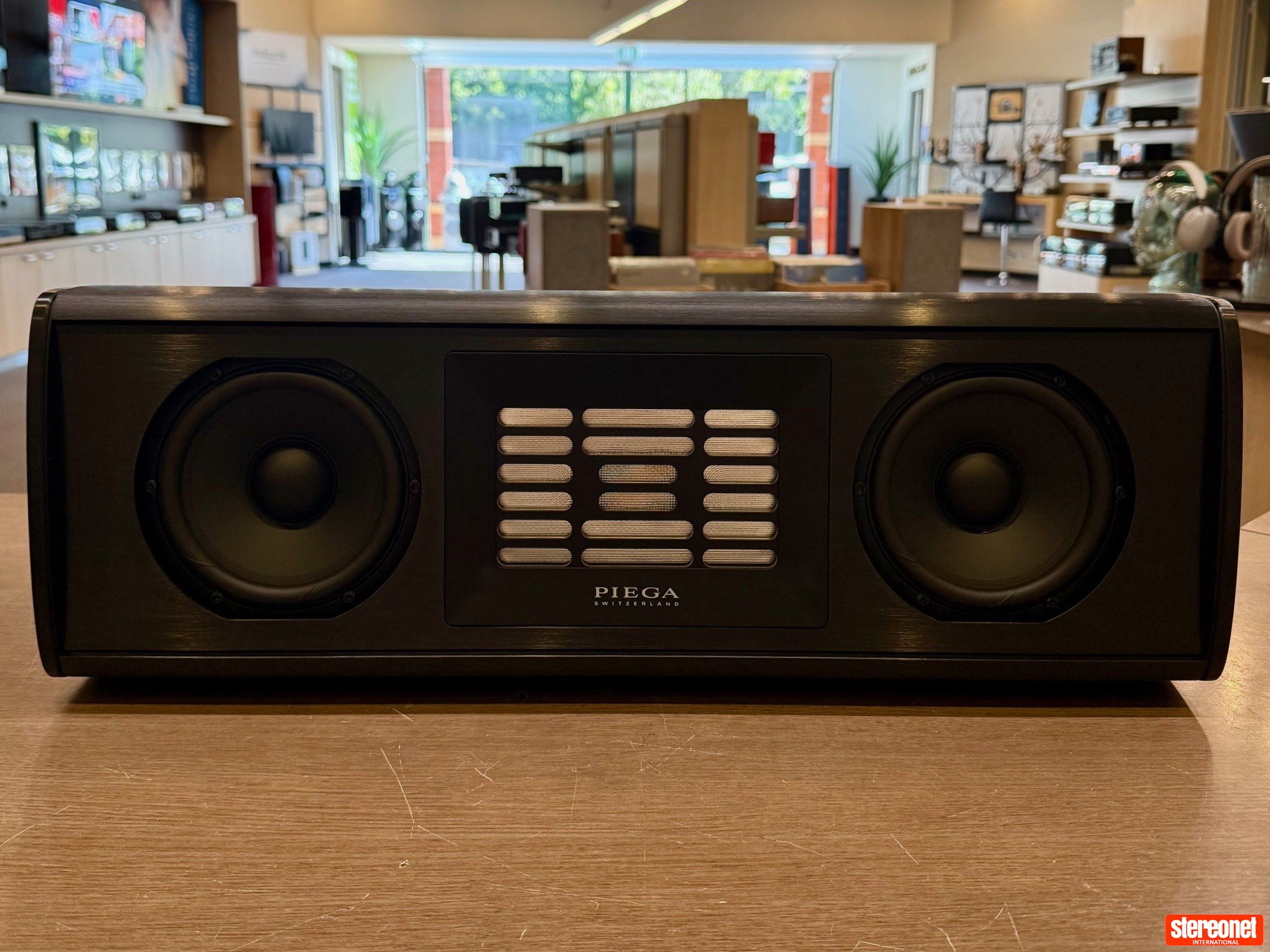 Piega Coax Center 211 Centre Speaker