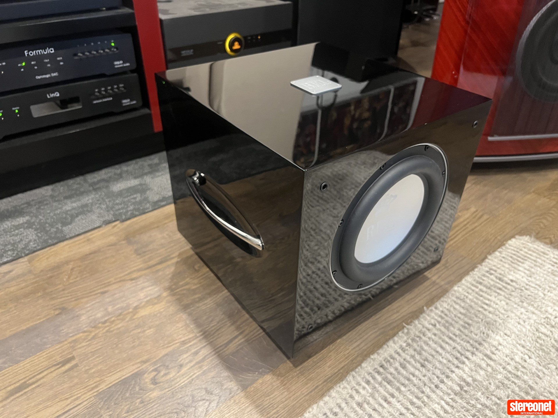 REL Acoustics S/510 Subwoofer