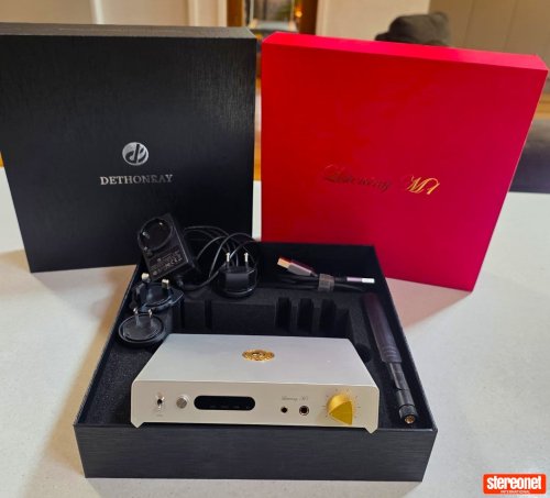 Dethonray Listening M1 Headphone Amplifier (with DAC)