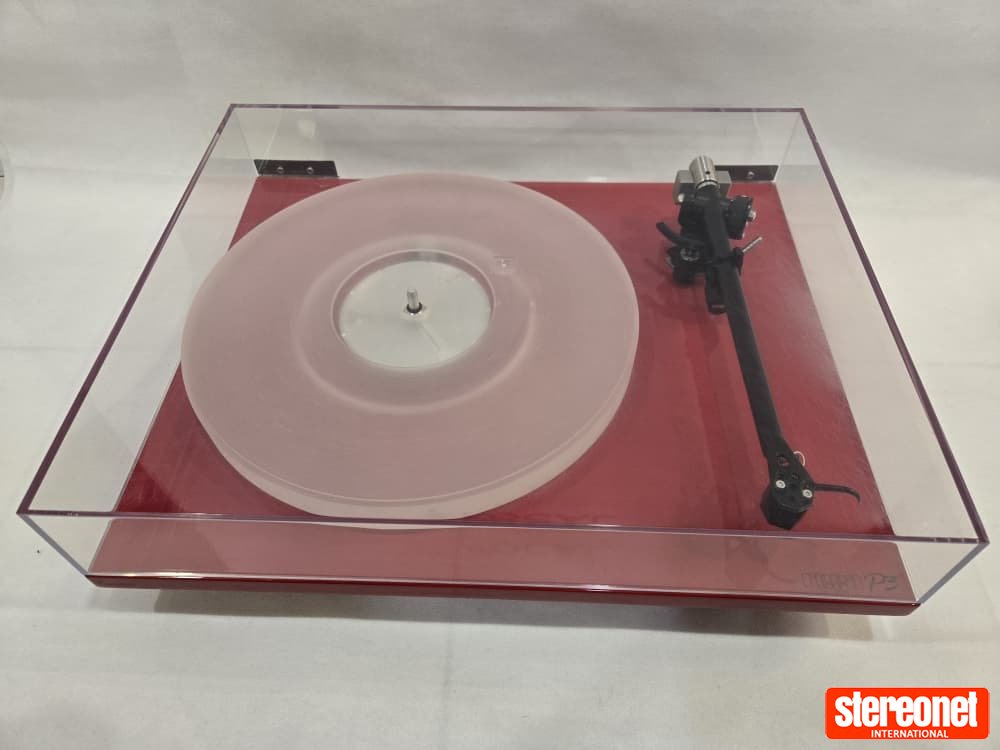 Rega P3 -24 + TT PSU Power Supply + Acrylic Platter (High Gloss Red) Turntable